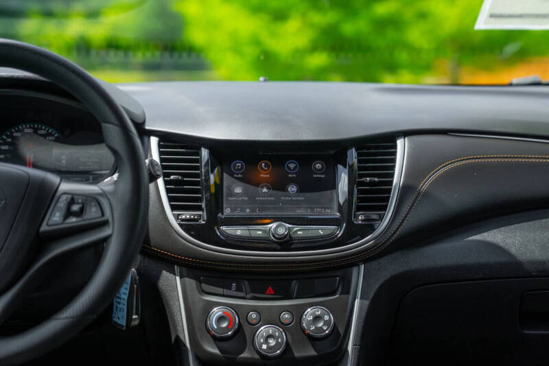 2022 Chevrolet Trax LS