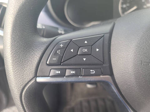 2024 Nissan Versa SV