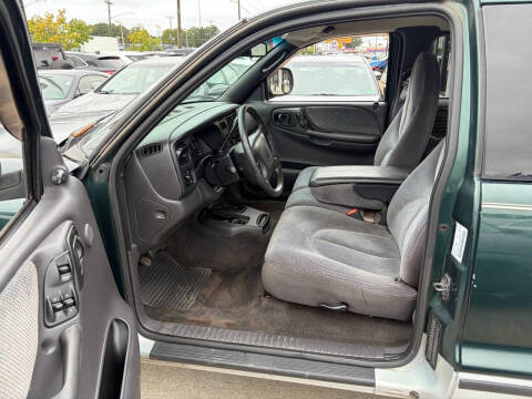 1999 Dodge Dakota Sport