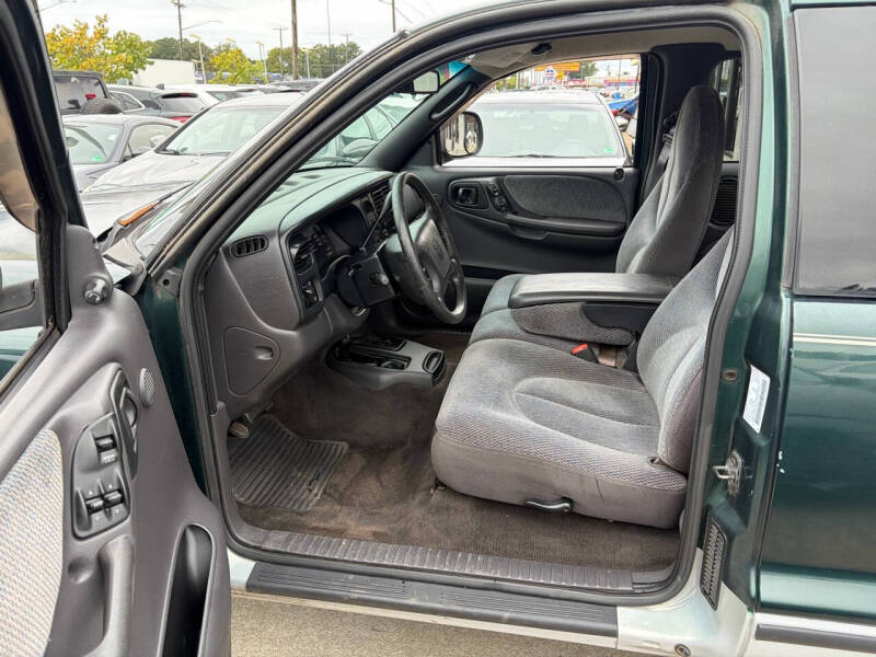 1999 Dodge Dakota Sport