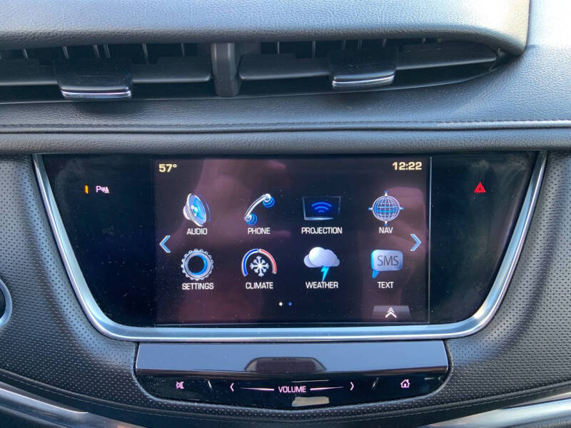 2017 Cadillac XT5 Premium Luxury