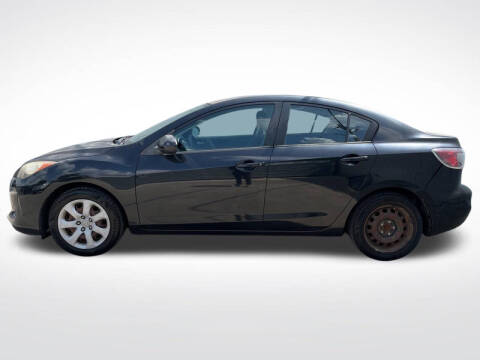 2013 Mazda MAZDA3 i SV