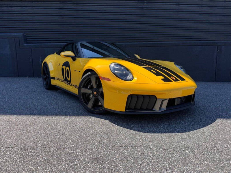 2026 Porsche 911 Carrera 4 GTS