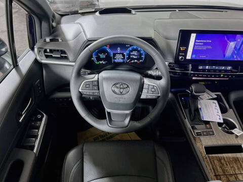 2026 Toyota Sienna Platinum 7-Passenger