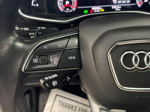 2022 Audi Q7 quattro Premium Plus 55 TFSI