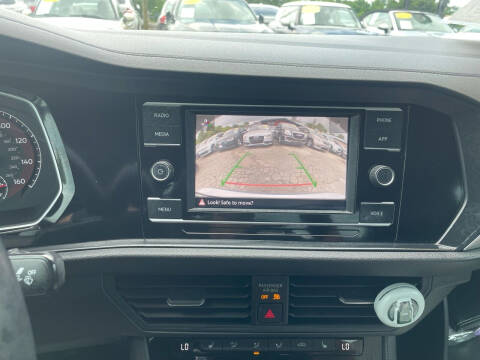 2020 Volkswagen Jetta R-Line