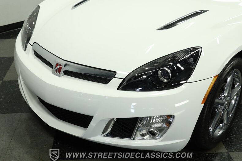 2009 Saturn SKY Red Line