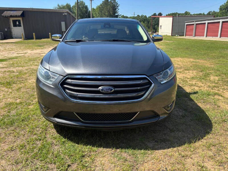 2018 Ford Taurus Limited