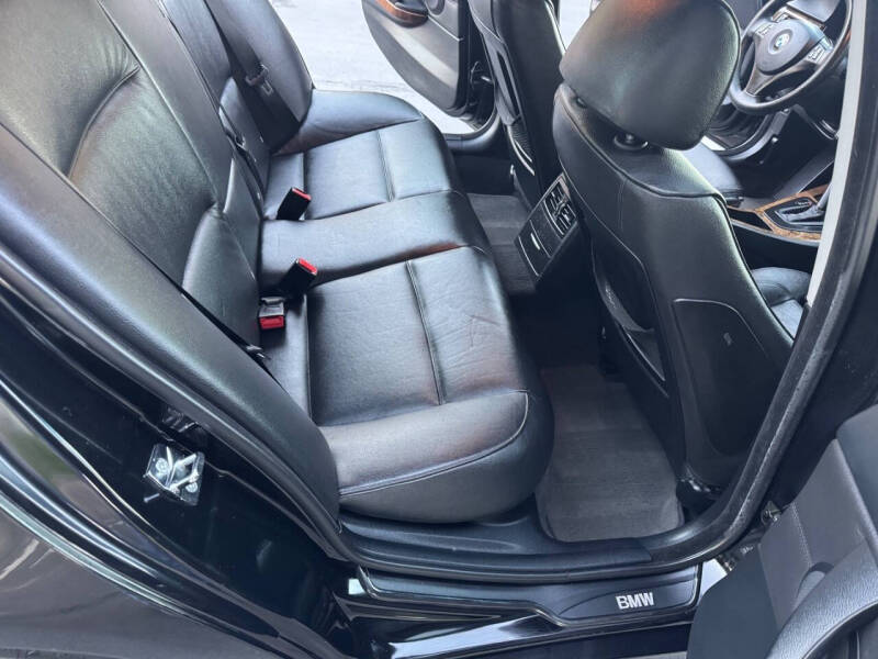 2006 BMW 3 Series 330i