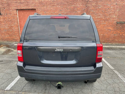 2016 Jeep Patriot Sport