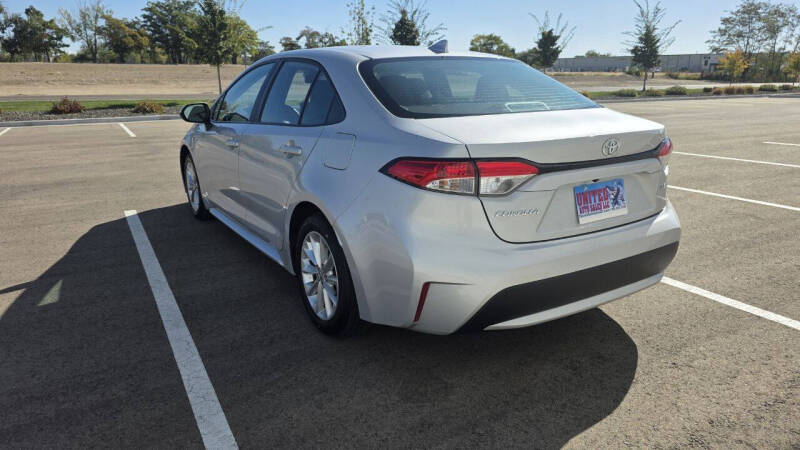 2022 Toyota Corolla LE