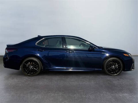 2021 Toyota Camry Hybrid XSE