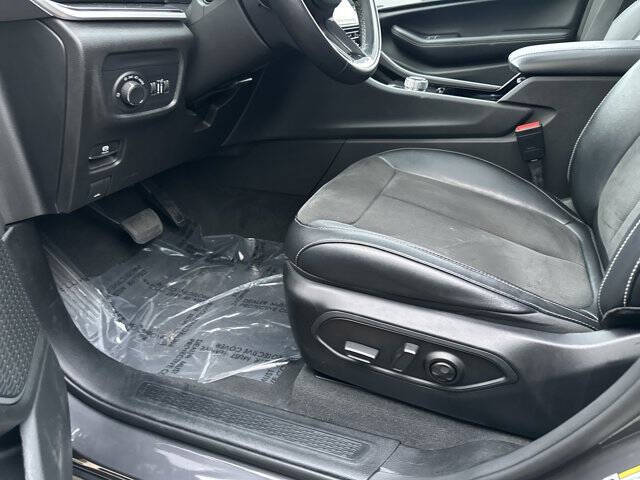 2022 Jeep Grand Cherokee Altitude