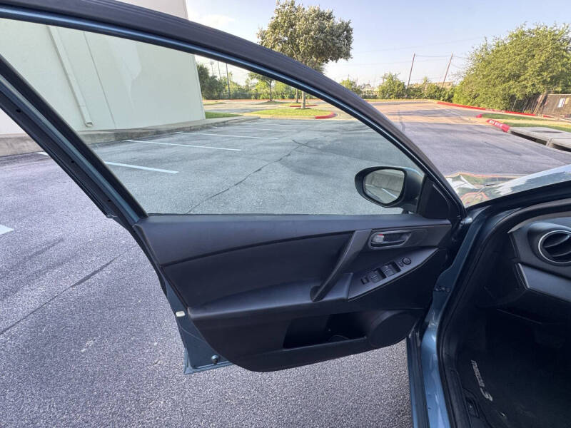 2010 Mazda MAZDA3 i Sport