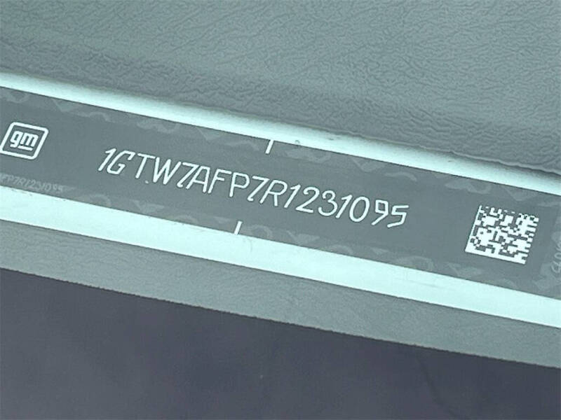 2024 GMC Savana 2500