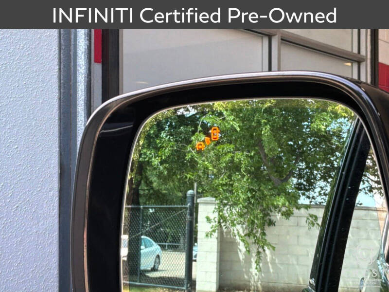 2023 Infiniti QX80 Premium Select