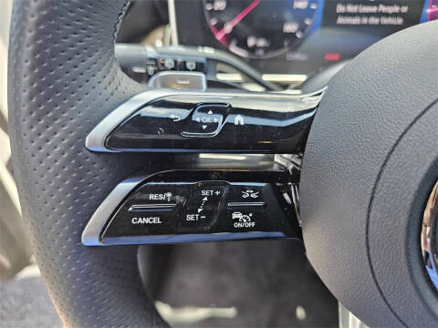 2024 Mercedes-Benz GLC GLC 300