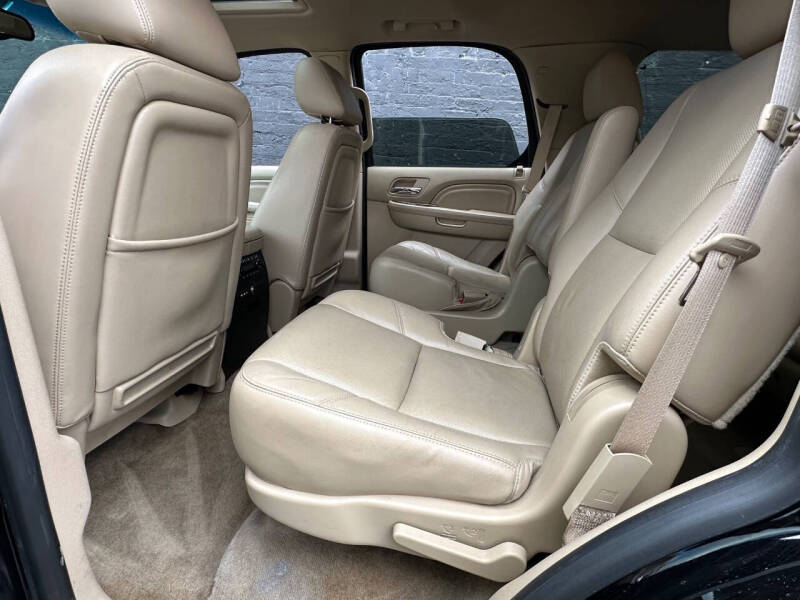 2013 Cadillac Escalade Luxury