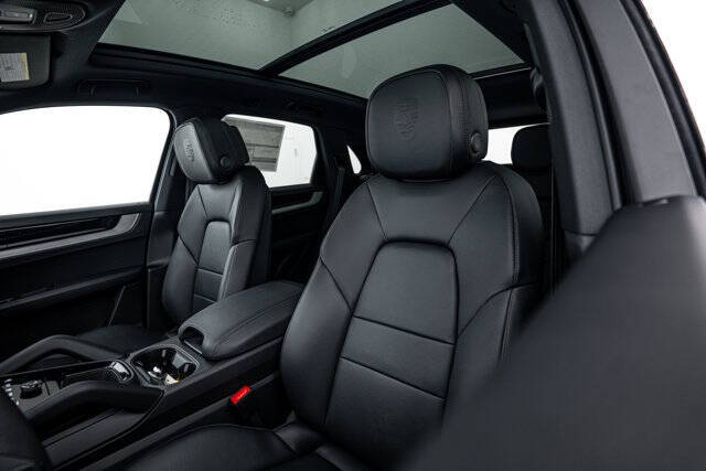 2026 Porsche Cayenne