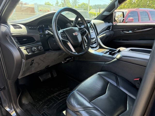 2016 Cadillac Escalade ESV Platinum