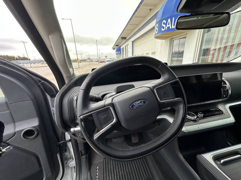 2025 Ford Expedition MAX Platinum