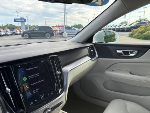 2019 Volvo S60 T6 Momentum
