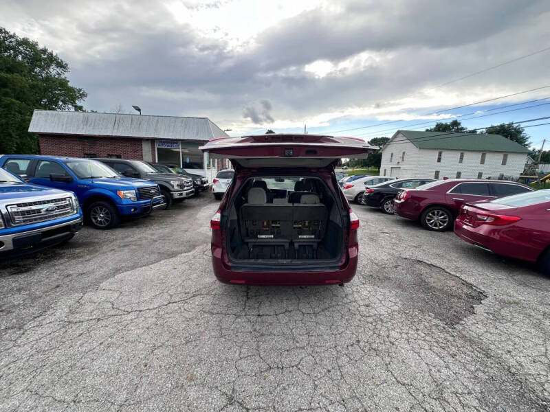 2015 Toyota Sienna