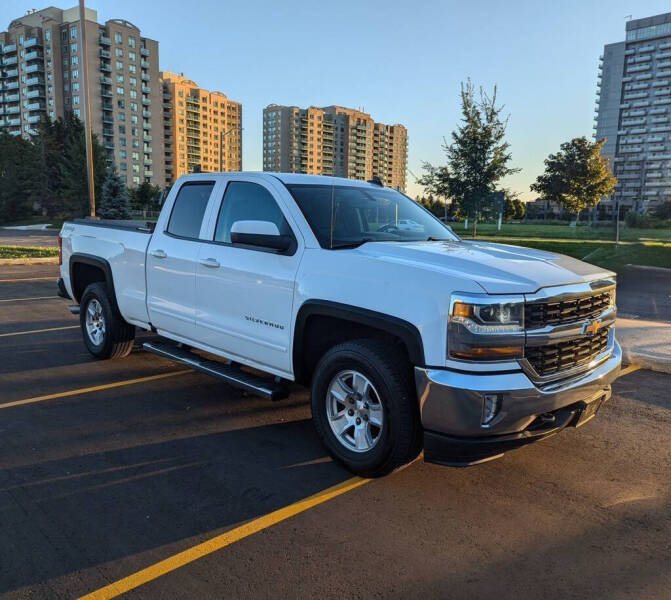 Used 2017 Chevrolet Silverado 1500 1LT with VIN 1GCVKREC5HZ383819 for sale in Maysville, KY