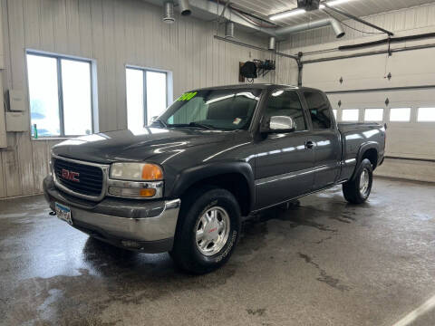 2001 GMC Sierra 1500 for sale at Sand's Auto Sales in Cambridge MN