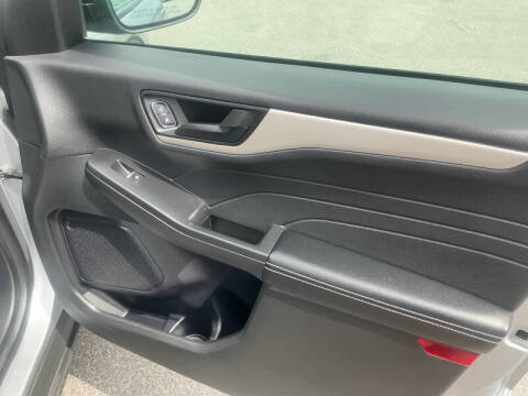 2022 Ford Escape SE