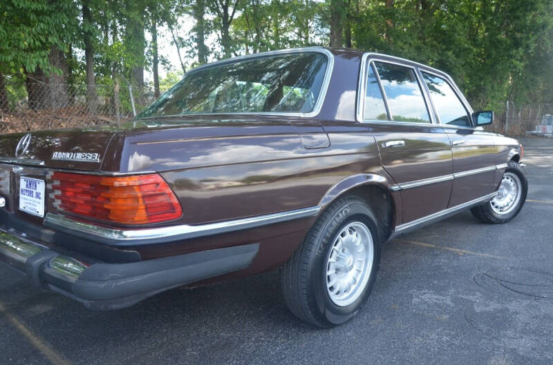 1980 Mercedes-Benz 300-Class