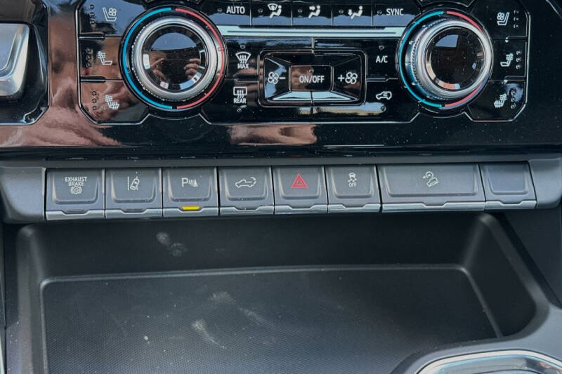 2024 GMC Sierra 3500HD