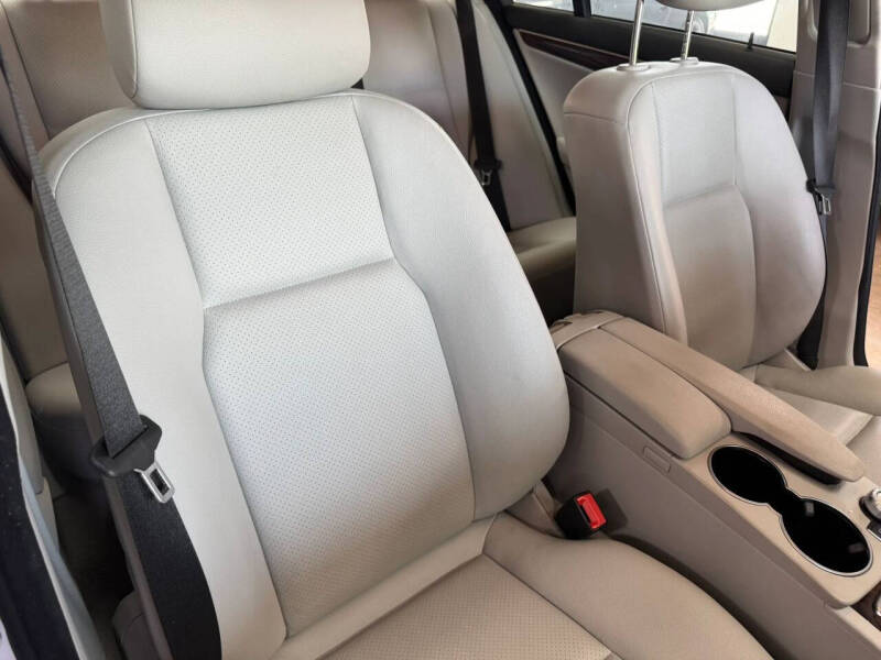 2013 Mercedes-Benz C-Class C 250 Luxury