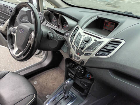 2013 Ford Fiesta Titanium