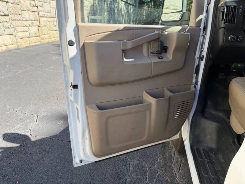 2020 Chevrolet Express 3500