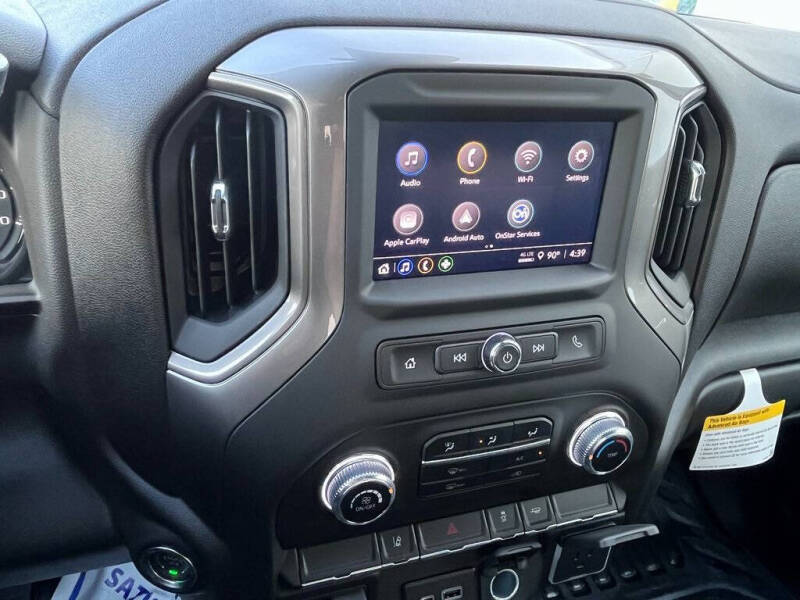 2025 GMC Sierra 2500HD Pro