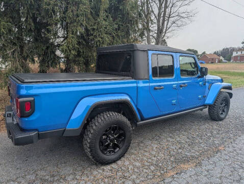 2022 Jeep Gladiator Willys Sport