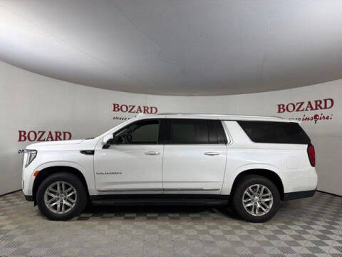 2022 GMC Yukon XL SLT
