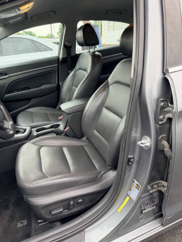 2017 Hyundai Elantra Limited