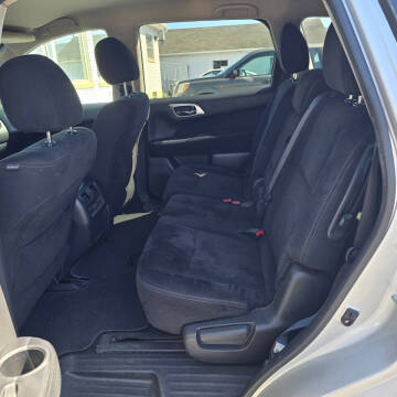 2014 Nissan Pathfinder S