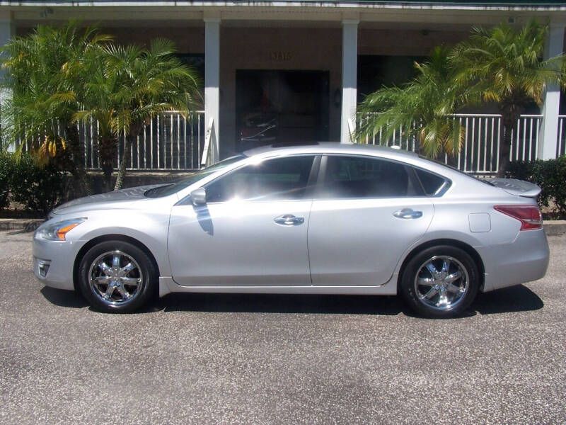 2013 Nissan Altima for sale at Thomas Auto Mart Inc in Dade City FL