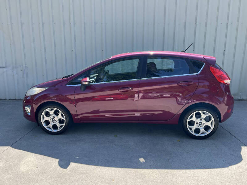2011 Ford Fiesta SES