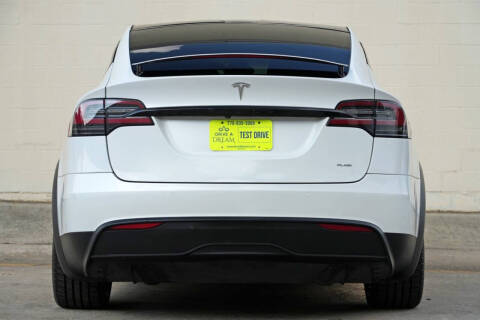 2022 Tesla Model X Plaid