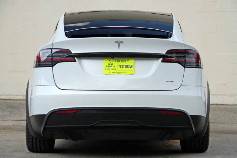 2022 Tesla Model X Plaid