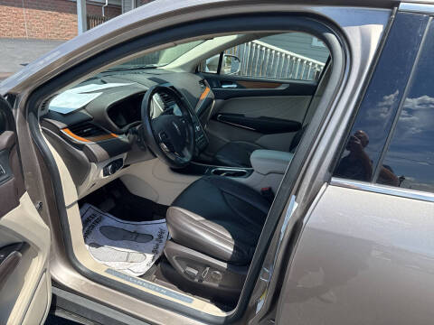 2019 Lincoln MKC Select