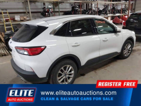 2021 Ford Escape SE