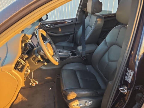 2019 Porsche Macan S