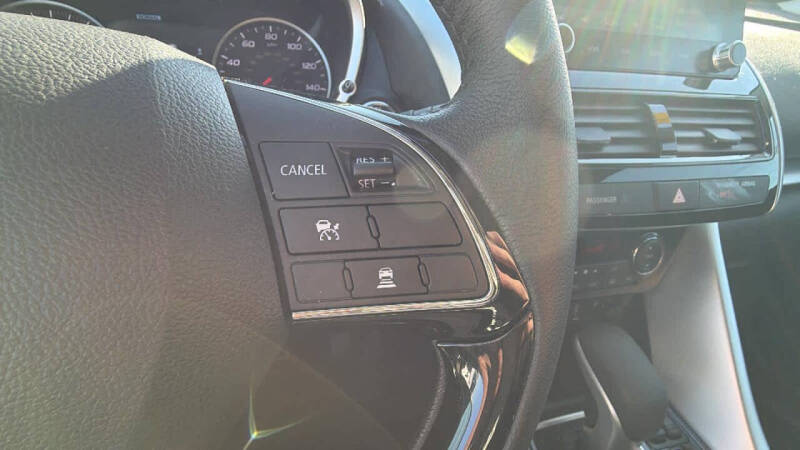 2024 Mitsubishi Eclipse Cross SE