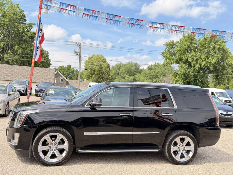 2018 Cadillac Escalade Luxury