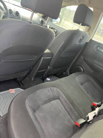 2014 Nissan Rogue Select S